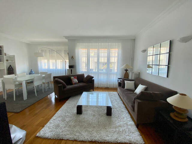  Magnifique et vaste T3 meublé étage élevé et balcon proche — photo du bien