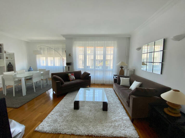  Magnifique et vaste T3 meublé étage élevé et balcon proche — photo 1