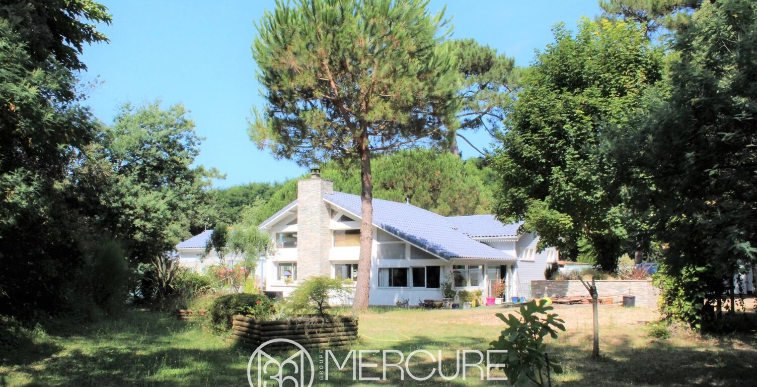 VILLA BORD DE MER — photo 1