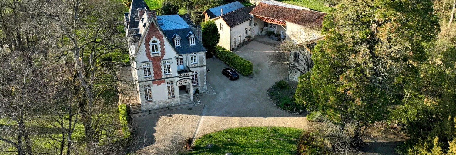 Maison 17 Pièces 490 m² à vendre à Chinon (37500)
