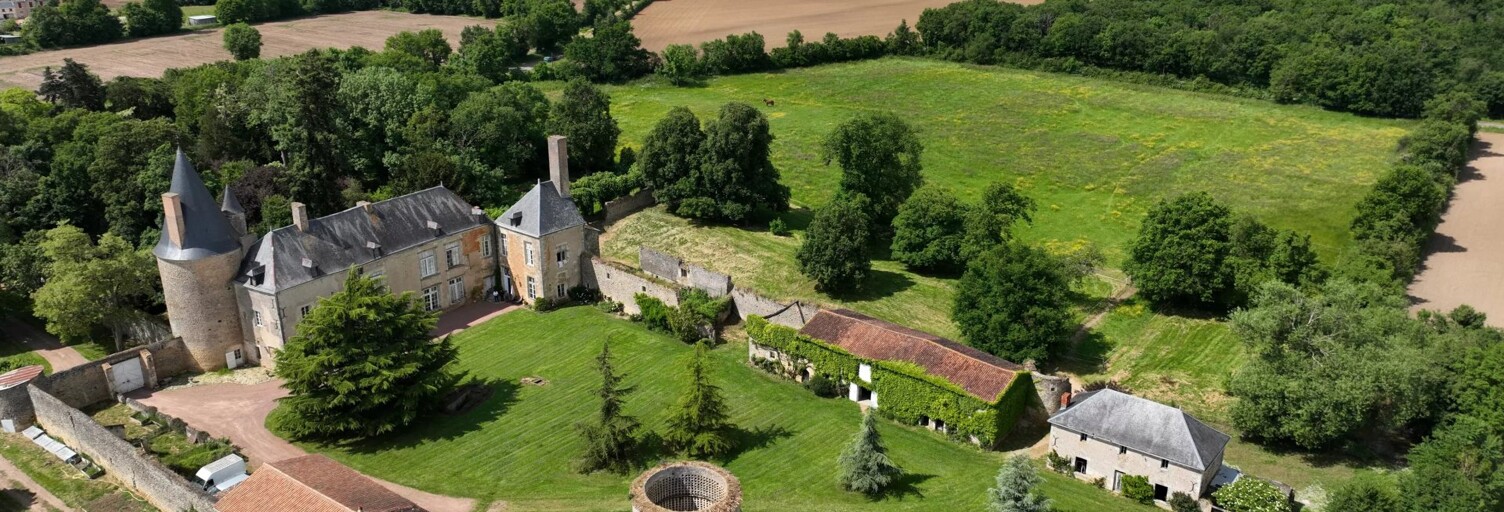 Maison 15 Pièces 450 m² à vendre à Thouars (79100)