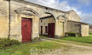 Maison 14 Pièces 500 m² à vendre à Jarnac (16200)