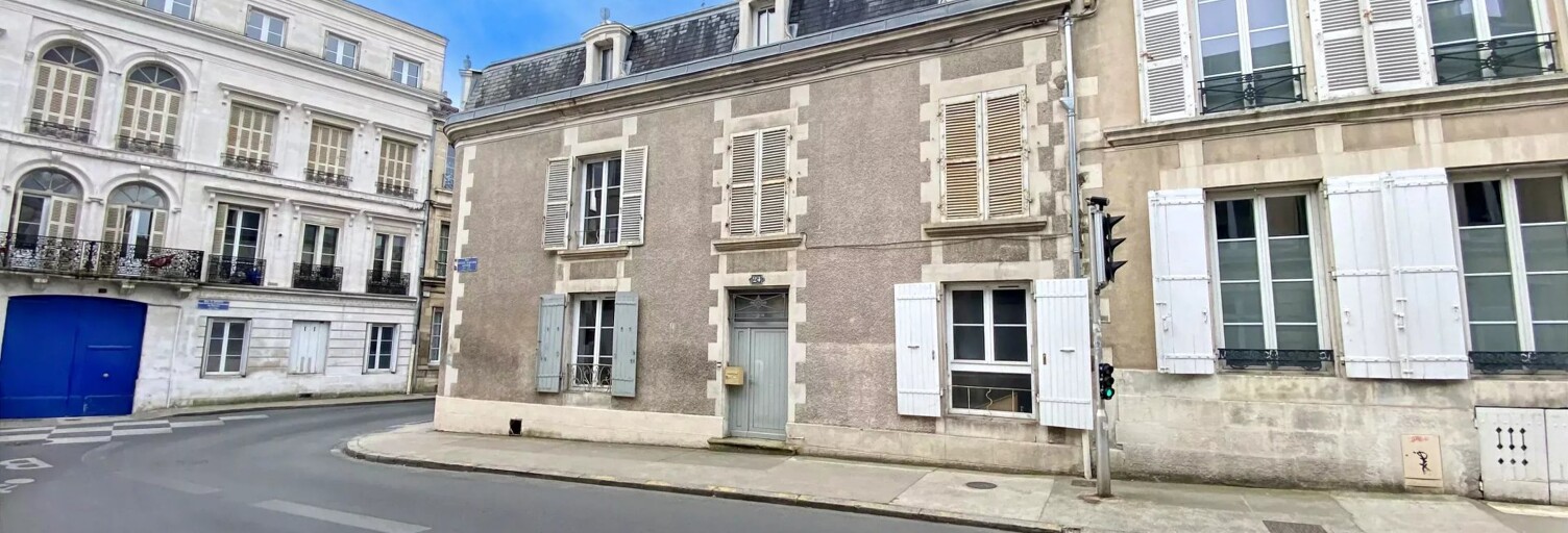 Maison 9 Pièces 166 m² à vendre à Poitiers (86000)