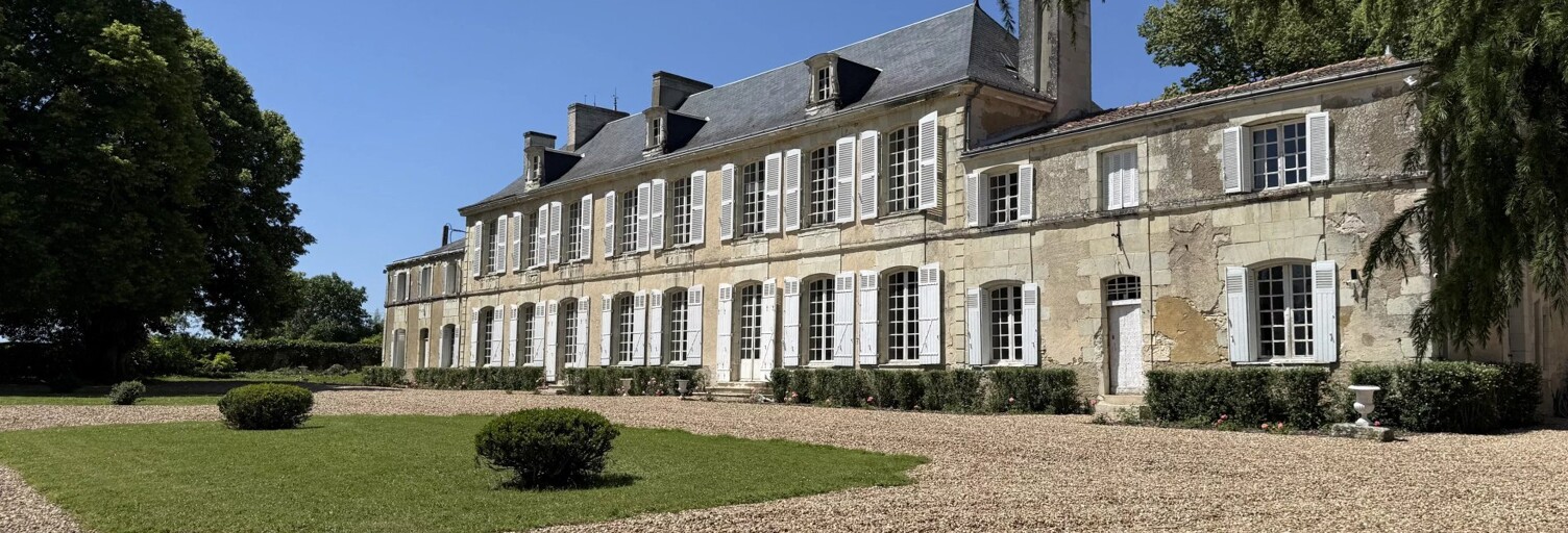 Maison 16 Pièces 614 m² à vendre à Chasseneuil-du-Poitou (86360)