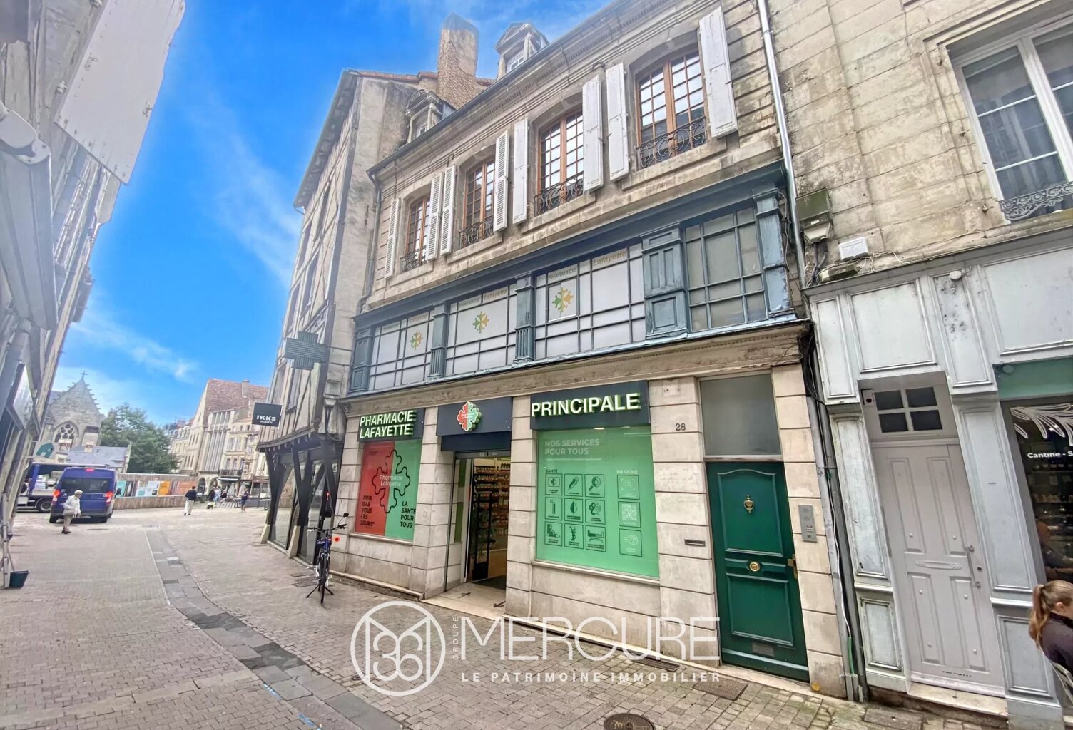 POITIERS-PLATEAU, APPARTEMENT EN DUPLEX DE TYPE 4/5 — photo 1