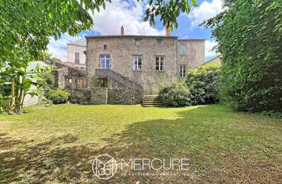 Maison de caractère du XVe siècle au cœur de Parthenay — photo du bien