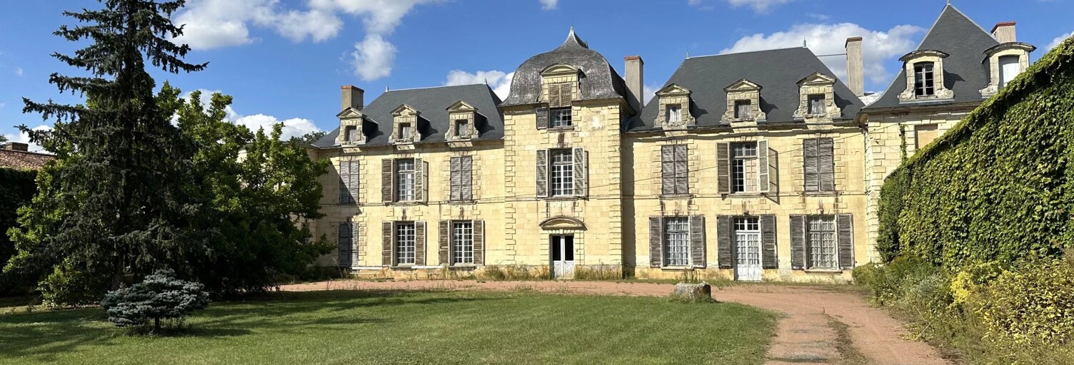 Maison 16 Pièces 590 m² à vendre à Saumur (49400)