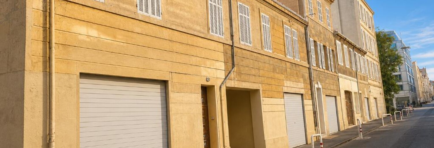 Immeuble   m² à vendre à Marseille 5 (13005)
