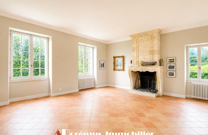 LOGEMENT D'EXCEPTION DANS CHATEAU DU XVIIème siècle - PISCIN — photo 4