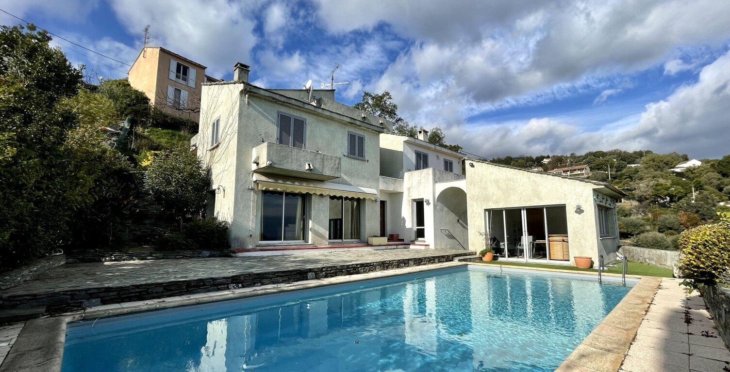 Maison - 250m² - Santa-Maria-di-Lota — photo 1