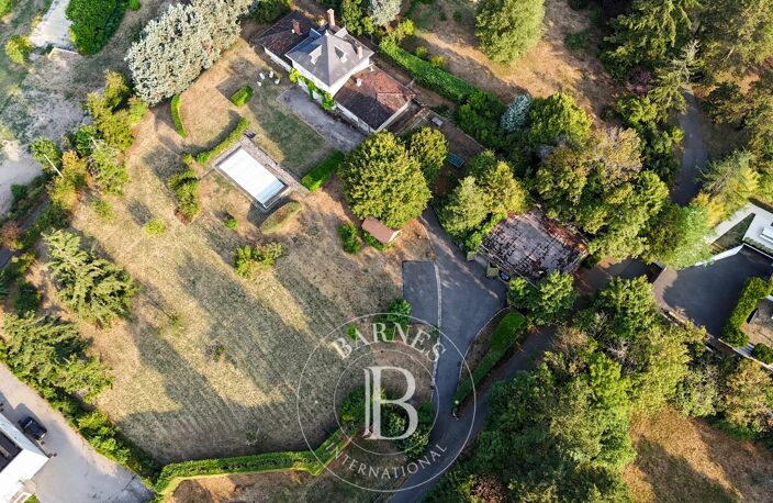 Saint Didier au Mont d'Or - Maison sur parcelle constructible de 5000m² - piscine - Garage et annexe — photo 2