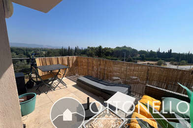 Appartement 3 pièces 970 €