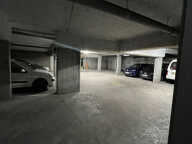 Parking en sous-sol à louer - LYON 7e — photo 2