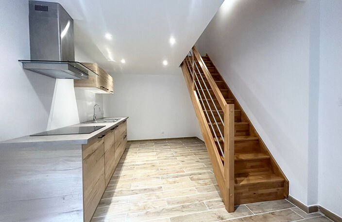 MAISON/APPARTEMENT TYPE 1 BIS 31 M² - MOUZON — photo 2