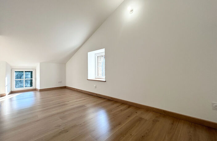 MAISON/APPARTEMENT TYPE 1 BIS 31 M² - MOUZON — photo 4