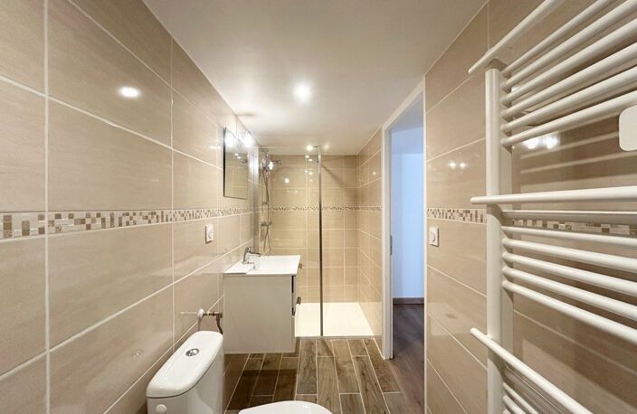 MAISON/APPARTEMENT TYPE 1 BIS 31 M² - MOUZON — photo 5