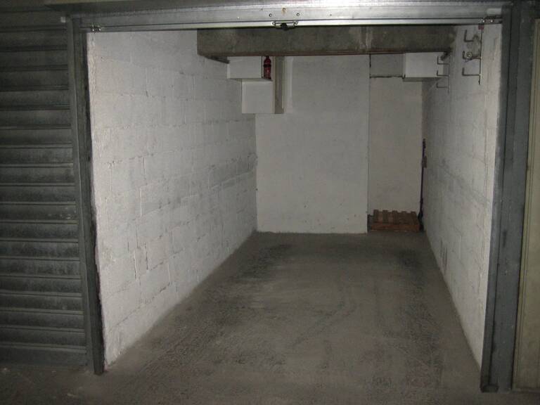 LIBERATION - GARAGE fermé - accès facile et sécurisé - 36.000 eu — photo 1