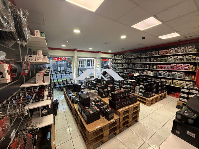 LOCAL COMMERCIAL / PROFESSIONNEL SAINT-JOSEPH — photo du bien