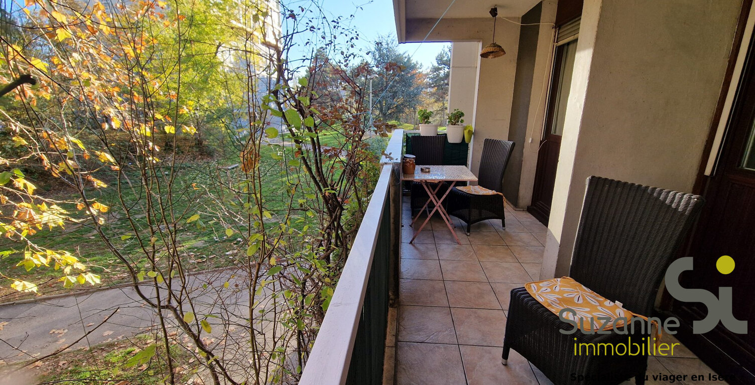 Échirolles  T5 traversant 93 m², balcon, loggia  Idéal — photo 1