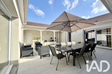 Maison 8 pièces 398000 €
