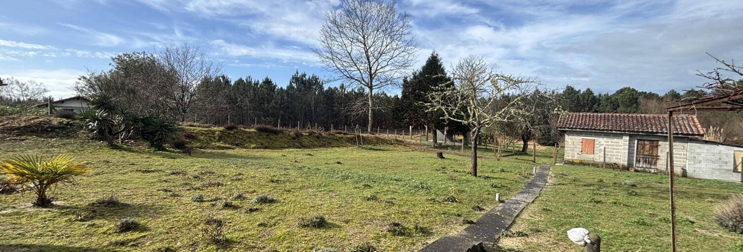 Maison 8 Pièces 191 m² à vendre à Saint-Julien-en-Born (40170)