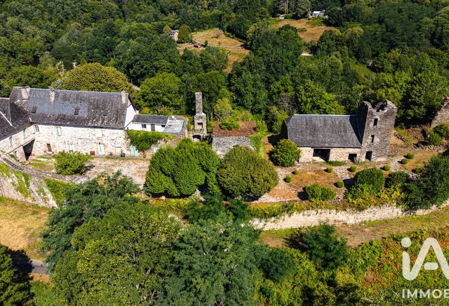 Vente Château 5 pièces — photo 1