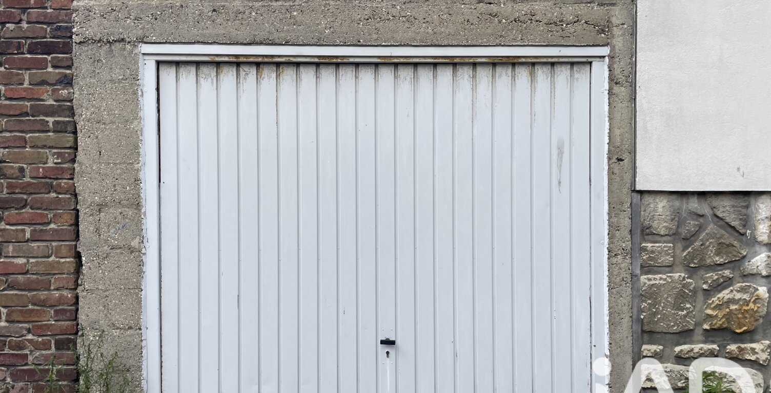 Vente Garage 11 m&sup2; — photo 1