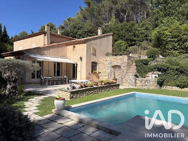 Vente Maison/villa 7 pièces — photo 1