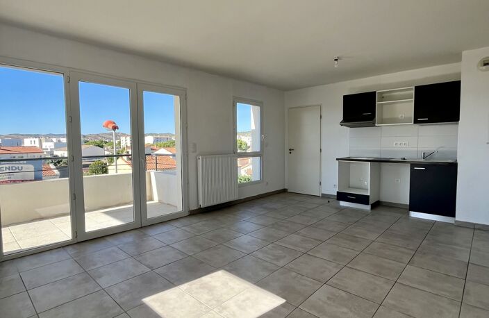 Vente Appartement 4 pièces — photo 2