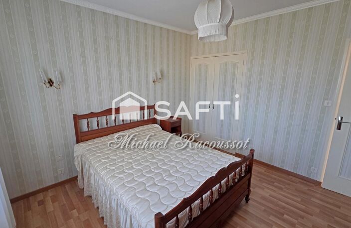 BLANZY  Maison familiale de 165 m² sur un terrain de 1 398 m² — photo 5