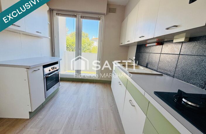 T2 TRÉS LUMINEUX AVEC BALCONS CAVE ET STATIONNEMENT PRIVATIF — photo 2