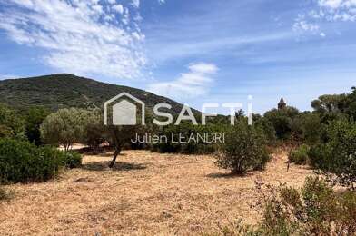 Terrain  268000 €
