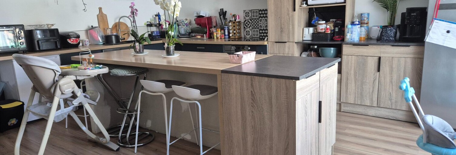 Maison 7 Pièces 200 m² à vendre à Escurolles (03110)