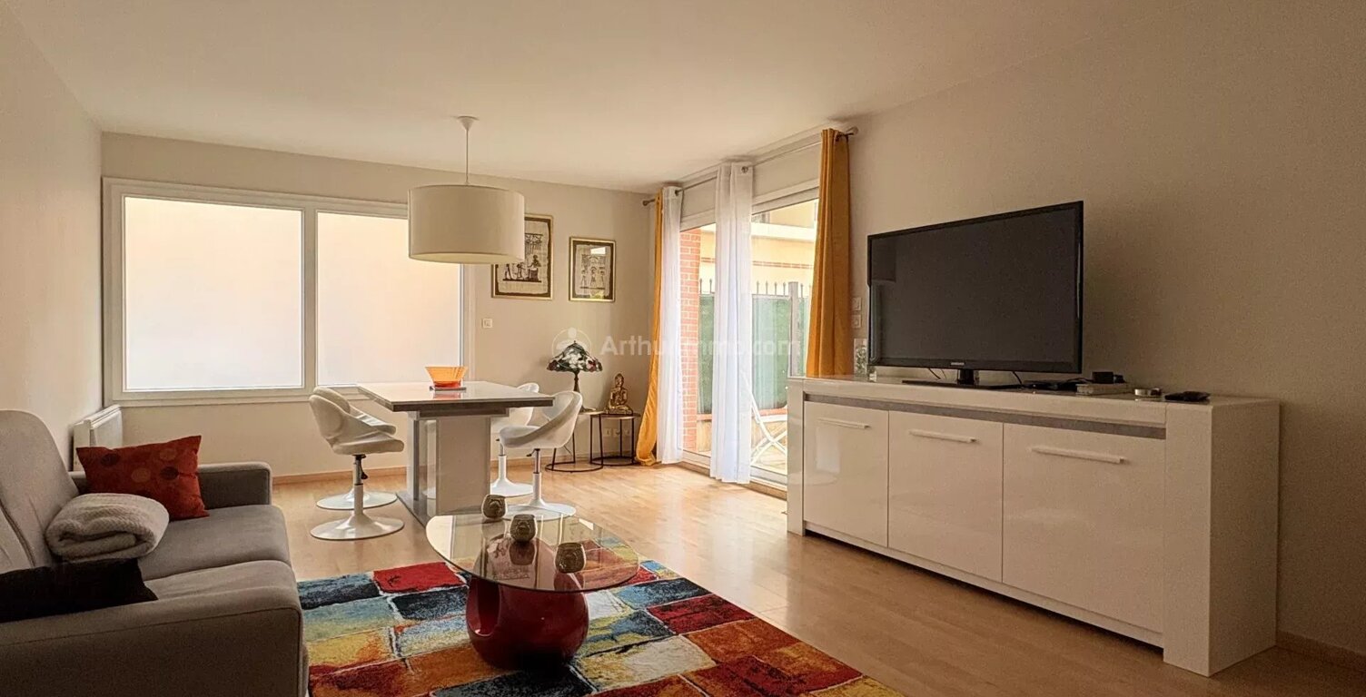 Appartement T2 au centre-ville d'Albi, à deux minutes à pied de la place du Vigan. — photo 1