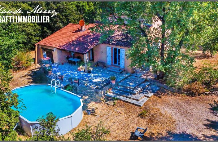 Villa construction traditionnelle d'une surface de 125 m2 - 3 chambres - deux pièces d'eau et deux WC - garage et terrain clôturé de 2000 m2 — photo 3