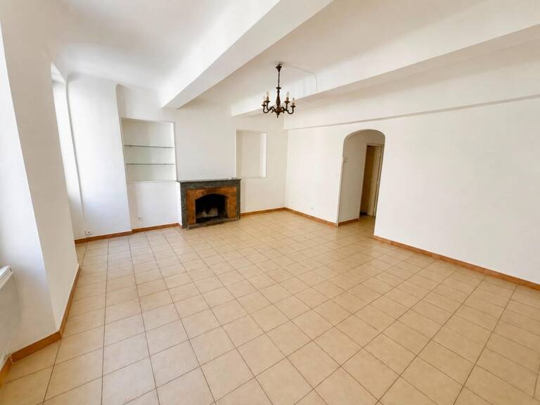 Maison de village au cœur de Montfort — photo 1