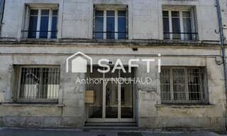 Immeuble  260 m² à vendre à Segonzac (16130)