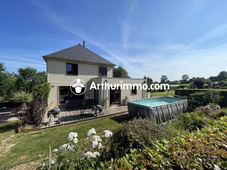 Maison T7, 148 M2, sur 2500 M2 de terrain — photo 1