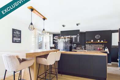 Appartement 5 pièces 213000 €