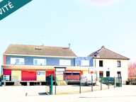Spécial investisseur : vaste ensemble immobilier mixte incluant un local commercial et 4 appartements loués — photo 2