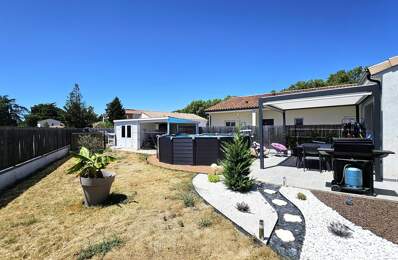 Le confort d'une maison récente, la liberté de tout faire à pied : bienvenue dans votre futur chez-vous. — photo du bien