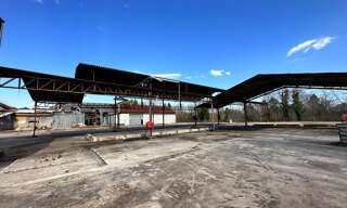 Commerce 3 Pièces 2500 m² à vendre à Mont-de-Marsan (40000)