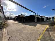 4000 m² de batiment industriel sur 6750 m² de terrain — photo 2