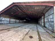 depot industruel de 3000 m² environ sur un hectare — photo 2