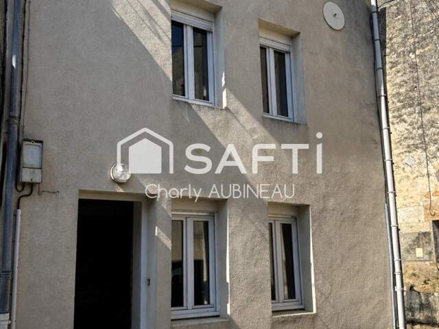 Maison de ville   Proche commodités    Niort — photo du bien