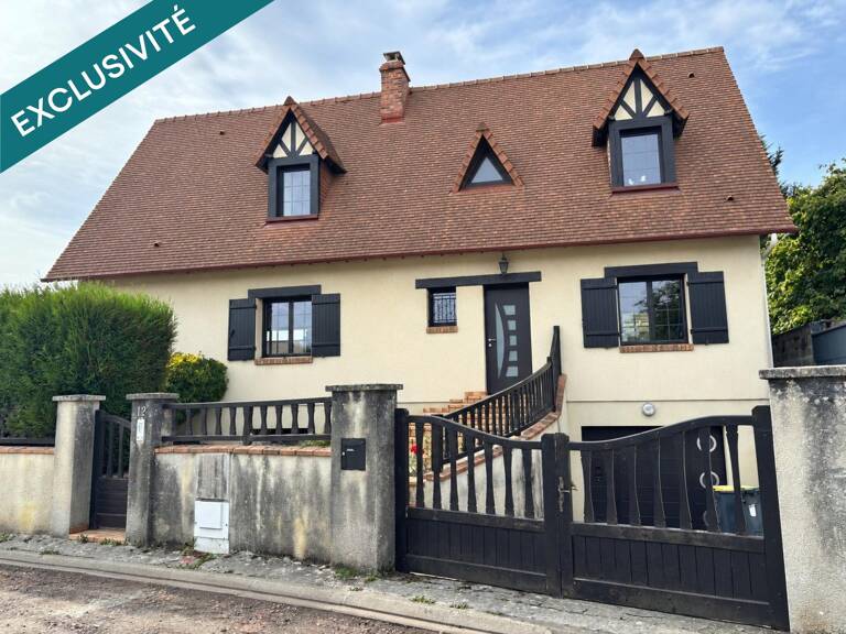 BIEVILLE BEUVILLE. Maison de 130 m² sur sous-sol. — photo 1