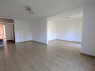 Appartement avec deux balcons et garage fermé — photo 3