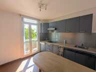 Appartement avec deux balcons et garage fermé — photo 4