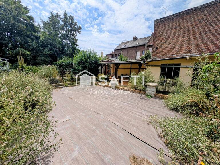 MAISON, DEPENDANCES, JARDIN, GRENIER AMENAGEABLE — photo 1