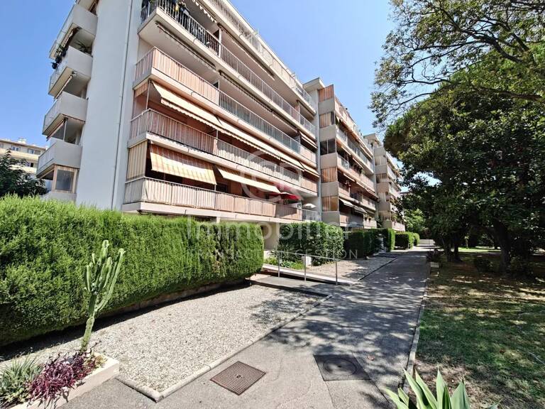 T3 TRAVERSANT SUD-NORD 62M² REZ-DE-JARDIN — photo 1